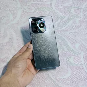 Tecno Spark 20.