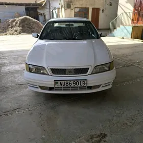 Nissan Maxima 1997