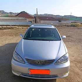 Toyota Camry 2003