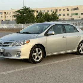 Toyota Corolla 2013