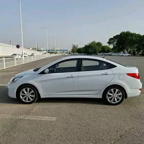 Hyundai Accent 2019