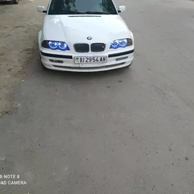 BMW E46 2001