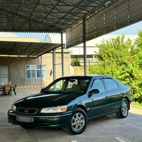 Toyota Camry 2000
