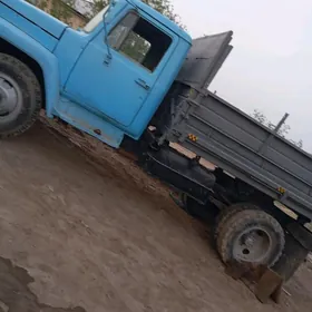 Gaz 53 1993