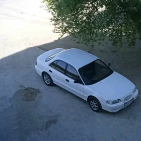 Hyundai Sonata 1998