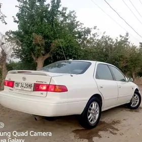 Toyota Camry 2000