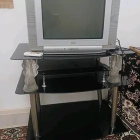 telewizor we postawkasy