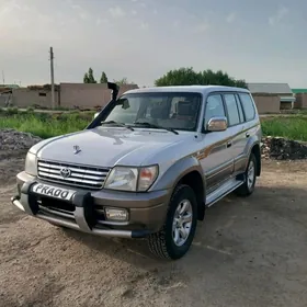 Toyota Land Cruiser Prado 2002