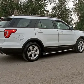 Ford Explorer 2017