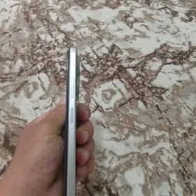 İnfinix Smart 9 4+4 128