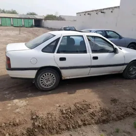 Opel Vectra 1990