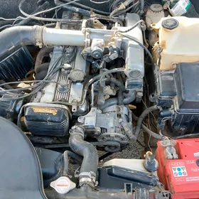 Toyota Cresta 1996