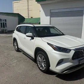 Toyota Highlander 2020