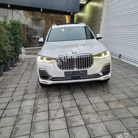 BMW X7 2019