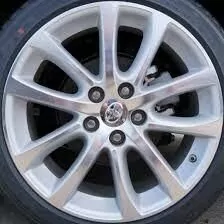 18 lik diska toyota xle radnoy