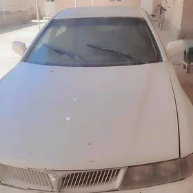 Mitsubishi Diamante 1995