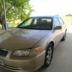 Toyota Camry 2000