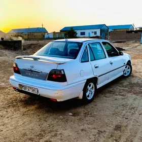 Daewoo Nexia 2001