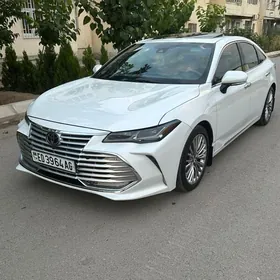 Toyota Avalon 2019
