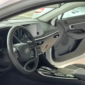 Hyundai Sonata 2021