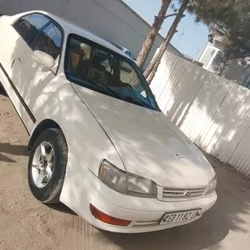 Toyota Corona 1994