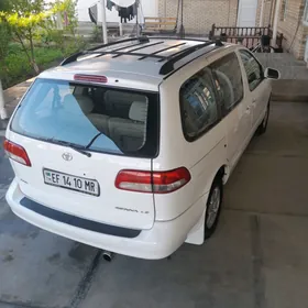 Toyota Sienna 2002