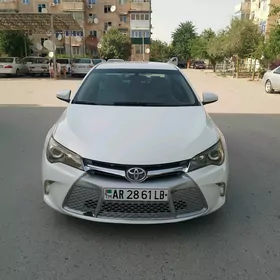 Toyota Camry 2016