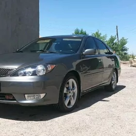 Toyota Camry 2005