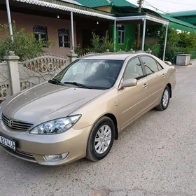 Toyota Camry 2005