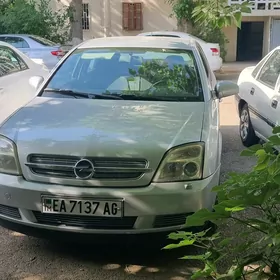 Opel Vectra 2004