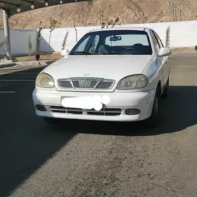 Daewoo Lanos 1998