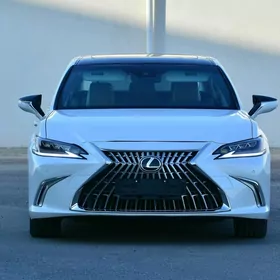 Lexus ES 350 2021