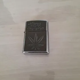 Продам Zippo зажигалка