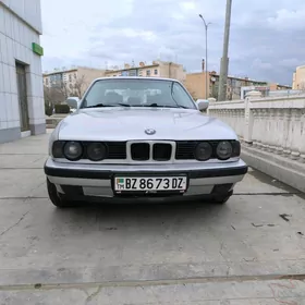 BMW 525 1990