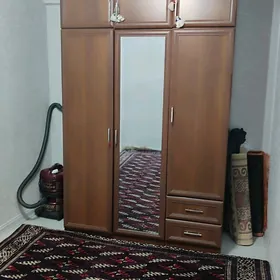 śkaf