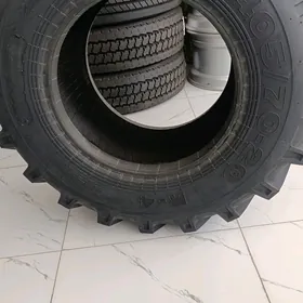 Teker 405/70-20