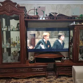 Мебель и подставка