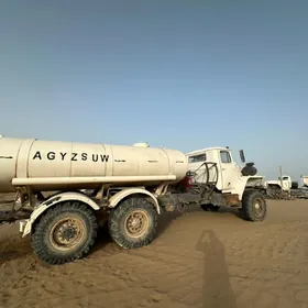Ural 5557 2011