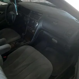 Mitsubishi Diamante 1995
