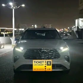 Toyota Highlander 2022