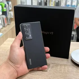 Honor magic V2 16/512 