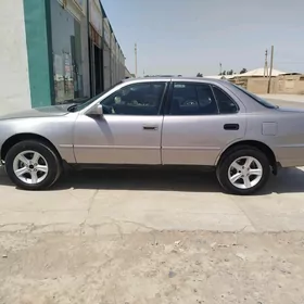 Toyota Camry 1993