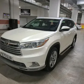 Toyota Highlander 2015