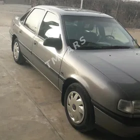 Opel Vectra 1990