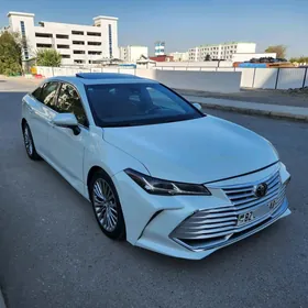 Toyota Avalon 2019