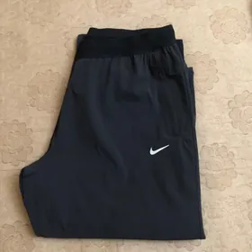 Nike forma