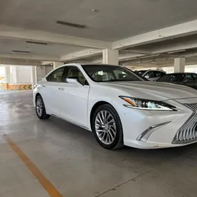 Lexus ES 350 2019