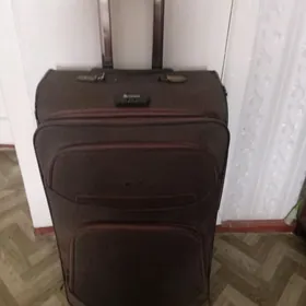 Чемодан