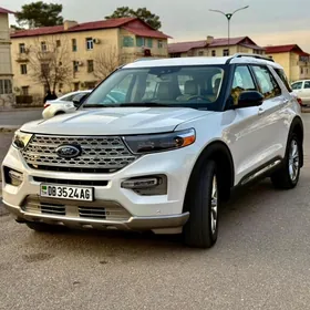 Ford Explorer 2021