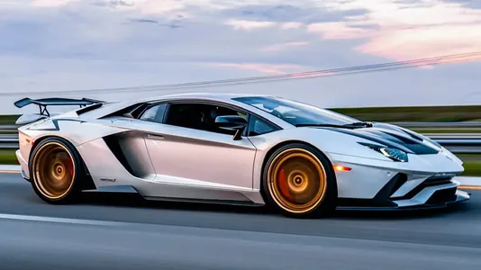 Lamborghini Aventador S получил карбоновый тюнинг и стал похож на гоночный болид